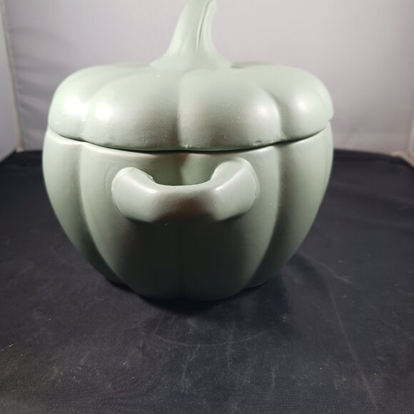 Pumpkin Green Dish With Lid - Picture 2 of 12